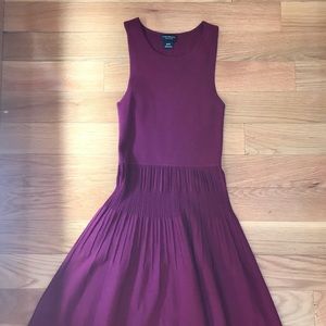 Sleeveless sweater dress - Club Monaco